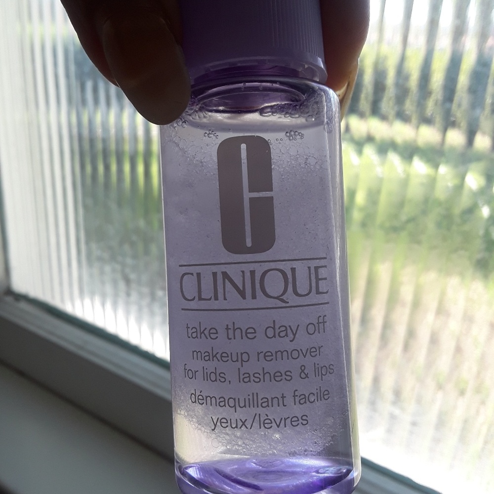 Clinique take the day off make up remover